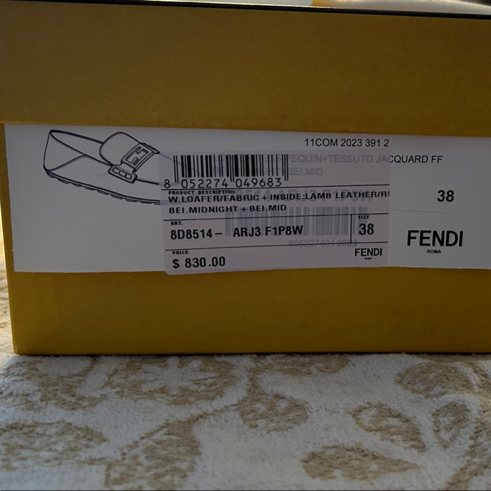 Fendi shoes brand new in box - Picture 8 of 8